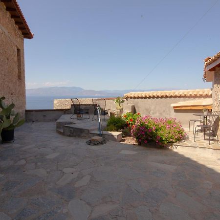 Fteri Stone House In Platanos, Akrata Apartamento Exterior foto