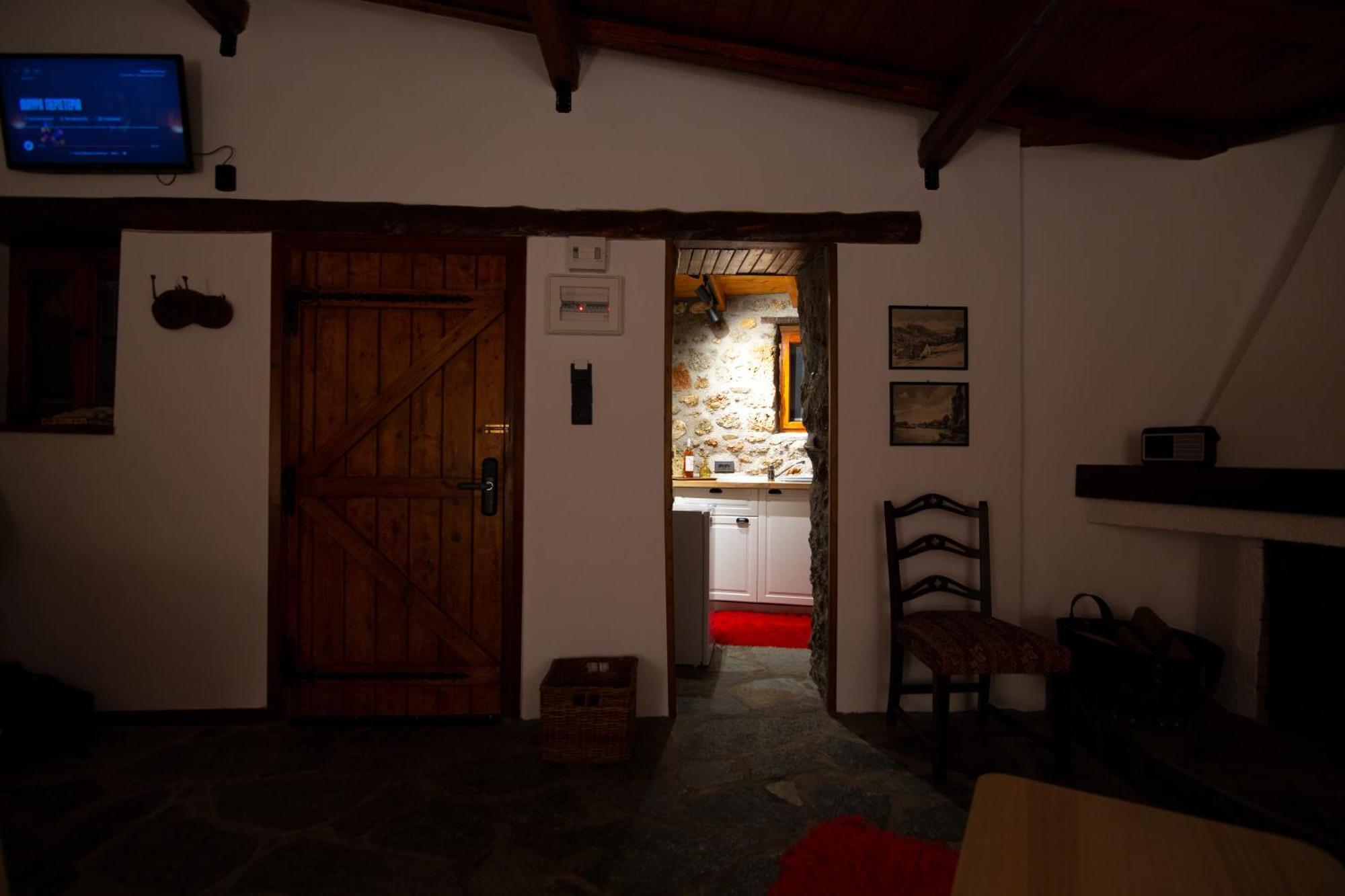 Fteri Stone House In Platanos, Akrata Apartamento Exterior foto