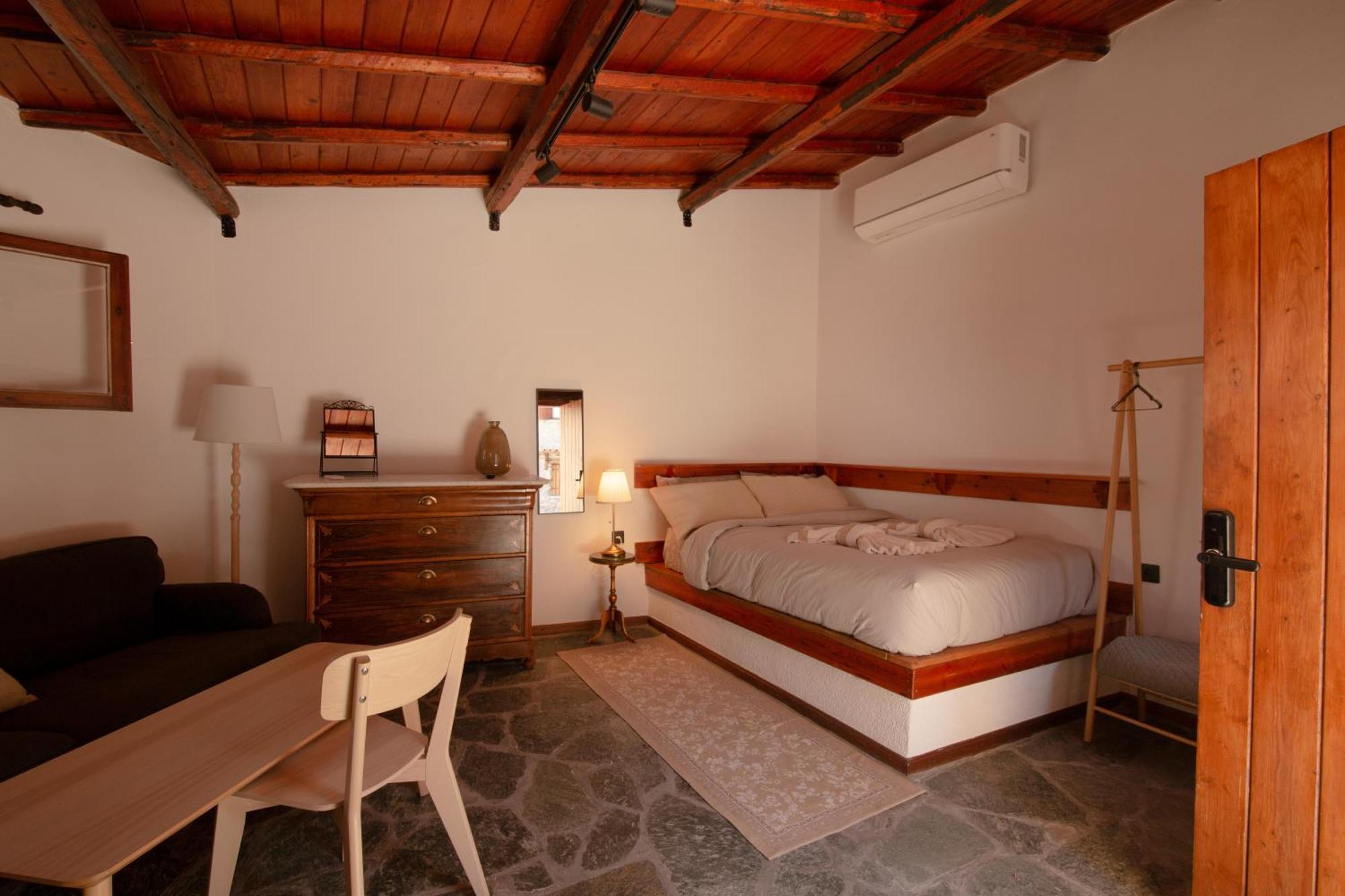 Fteri Stone House In Platanos, Akrata Apartamento Exterior foto