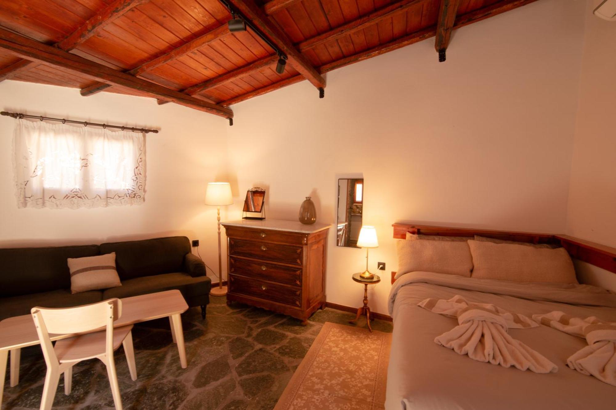 Fteri Stone House In Platanos, Akrata Apartamento Exterior foto